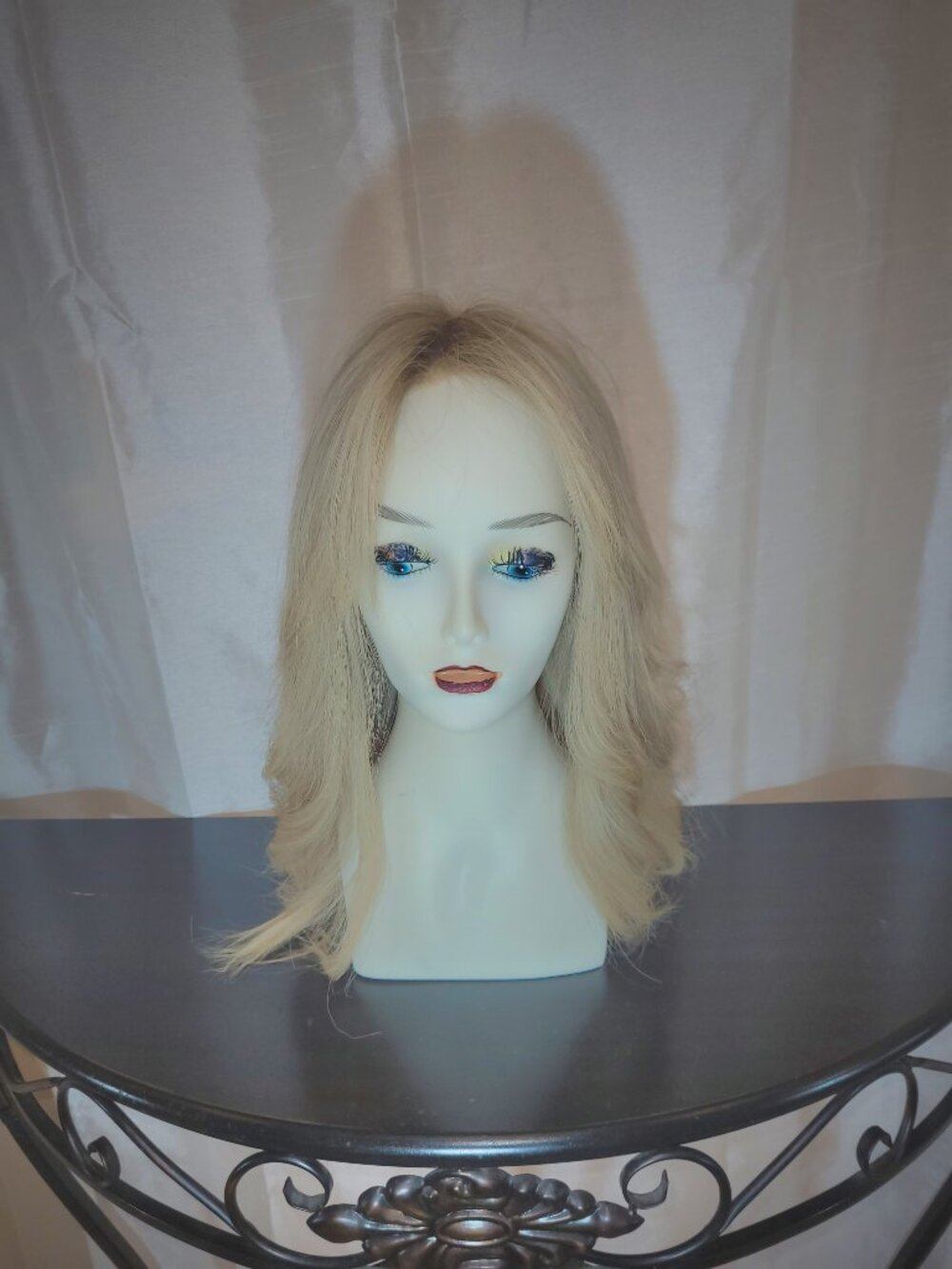 Human Hair - Picture 7 of 9